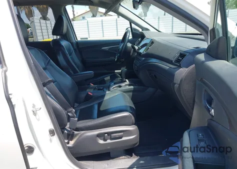 2019 Honda Pilot Ex-L z USA, uszkodzony, nr VIN 5FNYF5H54KB018519